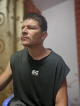 Snapshot of Nikol_Rang__ chatting on March 2026 11:00:01 AM Nikol Rang online show from March 2026 11:00:01 AM