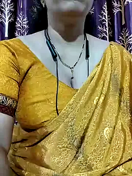 Snapshot of bhuvana555 chatting on January 2025 09:18:01 PM bhuvana555 online show from January 2025 09:18:01 PM