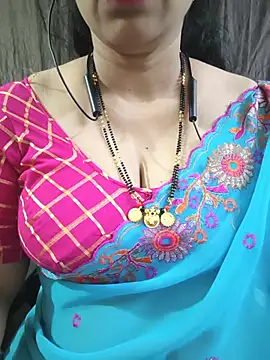 Snapshot of bhuvana555 chatting on July 2026 05:13:02 AM bhuvana555 online show from July 2026 05:13:02 AM
