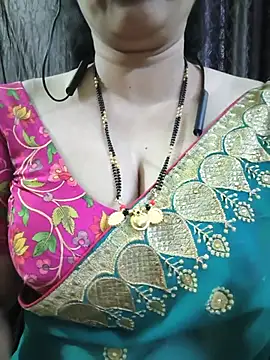 Snapshot of bhuvana555 chatting on July 2026 06:27:02 AM bhuvana555 online show from July 2026 06:27:02 AM