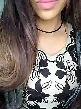 Snapshot of Sreya213 chatting on December 2024 05:04:01 AM Sreya213 online show from December 2024 05:04:01 AM