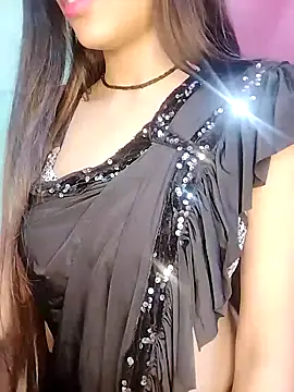 Snapshot of Sreya213 chatting on January 2025 09:54:01 PM Sreya213 online show from January 2025 09:54:01 PM