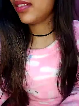 Snapshot of Sreya213 chatting on January 2025 10:14:02 AM Sreya213 online show from January 2025 10:14:02 AM