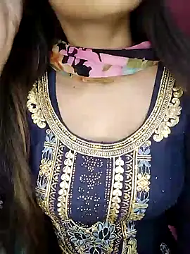 Snapshot of Sreya213 chatting on January 2025 08:53:01 PM Sreya213 online show from January 2025 08:53:01 PM