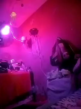 Snapshot of emanuhot chatting on December 2025 11:42:02 PM emanuhot online show from December 2025 11:42:02 PM