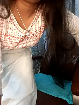 Rina777o online show from November 2025 06:06:02 PM