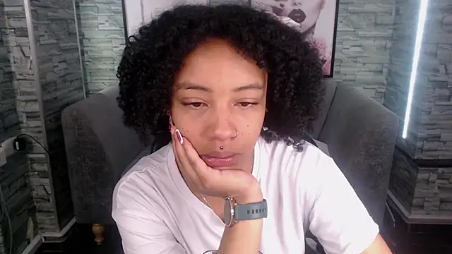 Violeth b online show from September 2025 12:38:02 PM