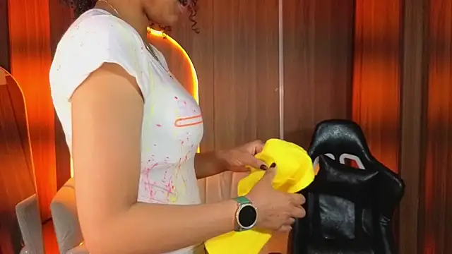 Violeth b online show from February 2026 12:59:02 PM