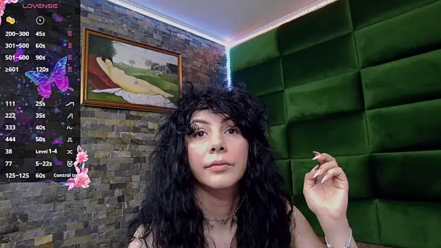 SelenSummer online show from April 2026 03:47:01 AM