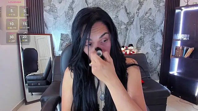 Snapshot of Carlota_milf_30 chatting on December 2024 06:37:01 PM Carlota milf 30 online show from December 2024 06:37:01 PM