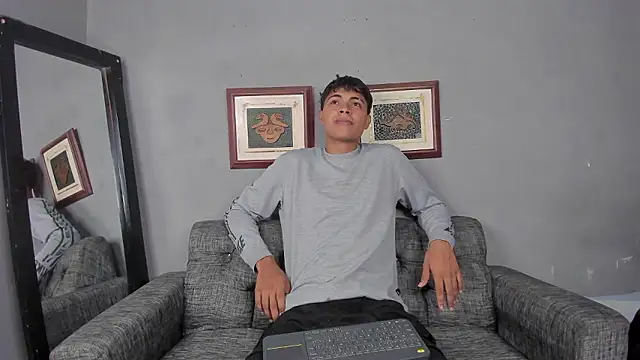 dafnezahiraa  online show from December 2024 09:01:01 PM