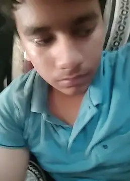 Snapshot of somelb chatting on March 2025 07:14:01 AM somelb online show from March 2025 07:14:01 AM