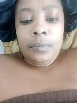 Snapshot of 2Sweetysmile chatting on March 2026 03:40:01 PM 2Sweetysmile online show from March 2026 03:40:01 PM