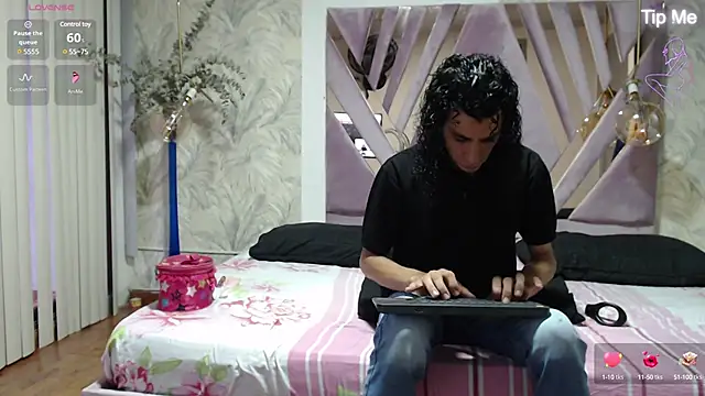 Snapshot of jackstanford chatting on January 2025 01:21:01 PM jackstanford online show from January 2025 01:21:01 PM