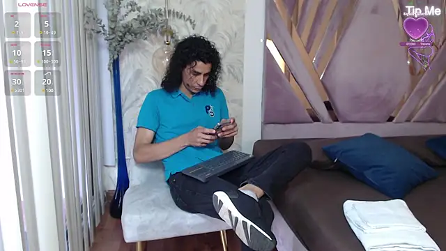 Snapshot of jackstanford chatting on January 2025 01:12:02 PM jackstanford online show from January 2025 01:12:02 PM