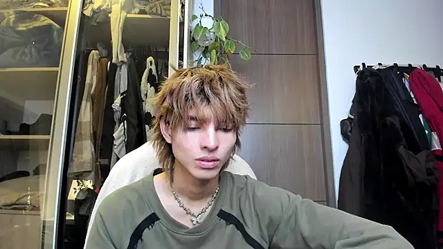 santy-kitty online show from February 2025 12:14:01 AM