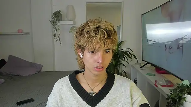 santy-kitty online show from October 2025 04:24:01 AM