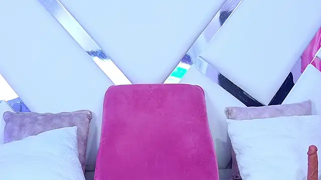 AlliciaKim online show from January 2025 10:46:02 PM