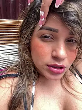 perlita05 online show from January 2026 08:51:02 PM