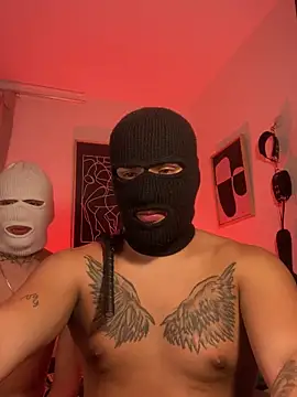 Snapshot of MatheoVelez chatting on February 2025 08:37:01 AM MatheoVelez online show from February 2025 08:37:01 AM