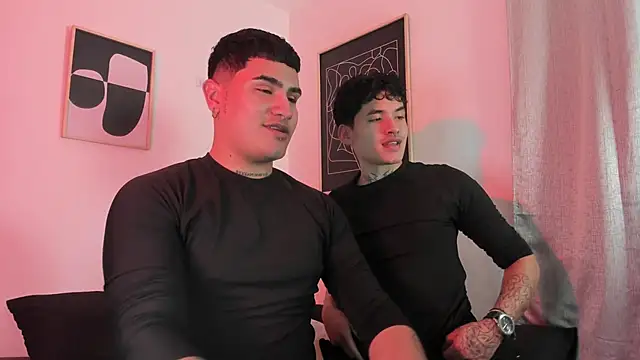 Snapshot of MatheoVelez chatting on February 2025 10:49:01 AM MatheoVelez online show from February 2025 10:49:01 AM