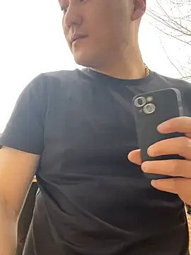 ShaoZian 1 online show from April 2026 06:46:01 AM