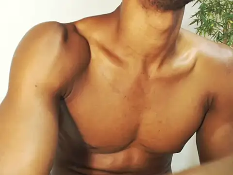 Snapshot of MAXIMO_JHONS chatting on October 2025 04:41:02 AM MAXIMO JHONS online show from October 2025 04:41:02 AM