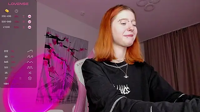 Snapshot of ScarletRos3 chatting on December 2024 04:47:02 PM ScarletRos3 online show from December 2024 04:47:02 PM