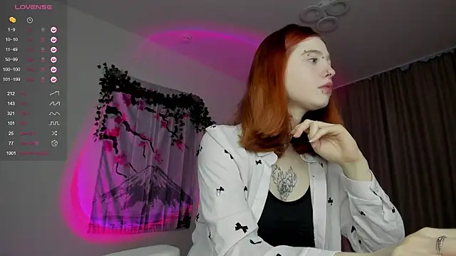 Snapshot of ScarletRos3 chatting on January 2025 01:24:01 PM ScarletRos3 online show from January 2025 01:24:01 PM