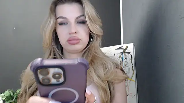 Snapshot of Your_Jessy chatting on June 2026 12:33:02 PM Your Jessy online show from June 2026 12:33:02 PM