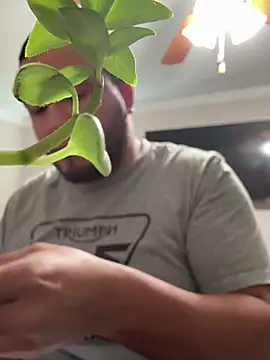 Snapshot of elamante03 chatting on December 2024 06:13:01 PM elamante03 online show from December 2024 06:13:01 PM