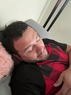 Snapshot of elamante03 chatting on January 2025 02:21:02 PM elamante03 online show from January 2025 02:21:02 PM