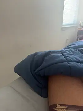 Snapshot of elamante03 chatting on January 2025 05:06:01 PM elamante03 online show from January 2025 05:06:01 PM