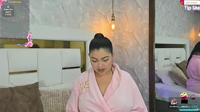 Snapshot of EmaBakker chatting on March 2026 06:19:02 AM EmaBakker online show from March 2026 06:19:02 AM