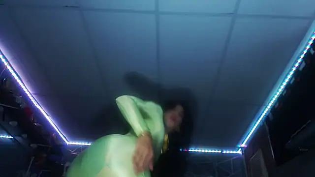 Snapshot of Daniela_GirlHot01 chatting on October 2025 02:10:01 AM Daniela GirlHot01 online show from October 2025 02:10:01 AM