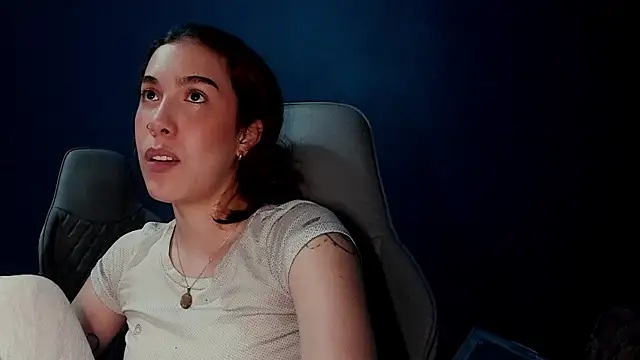 Snapshot of berryxbaby chatting on April 2026 02:58:01 AM berryxbaby online show from April 2026 02:58:01 AM