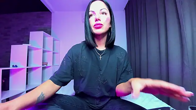 Snapshot of AddictedSabi chatting on October 2025 02:49:01 PM AddictedSabi online show from October 2025 02:49:01 PM