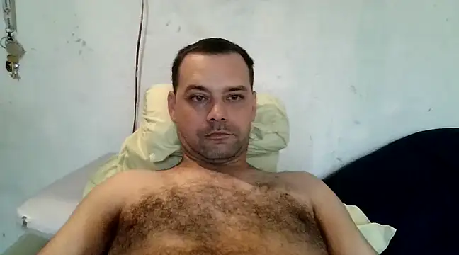 Snapshot of Lolosalvage83 chatting on January 2025 07:18:01 PM Lolosalvage83 online show from January 2025 07:18:01 PM