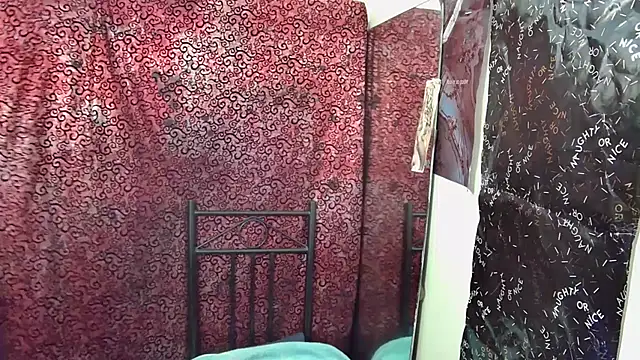 GoddessLorenaTheeSiren online show from January 2026 06:37:02 AM