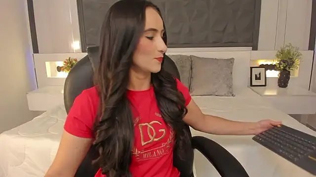 SaraGomez1 online show from February 2026 02:16:02 PM