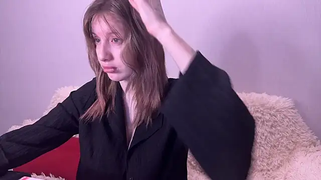 moundliicht1 online show from February 2026 06:55:02 PM