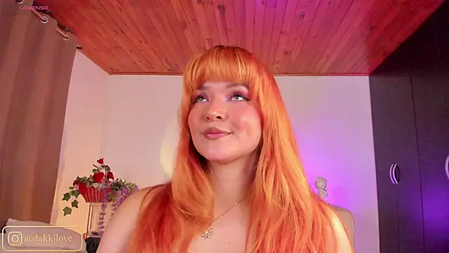 Snapshot of DAKOTA_LOVEE chatting on February 2026 07:15:01 AM DAKOTA LOVEE online show from February 2026 07:15:01 AM