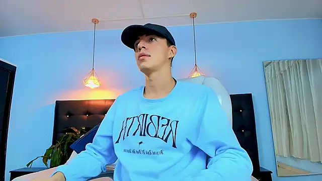 Lobo 17  online show from March 2025 03:56:02 AM