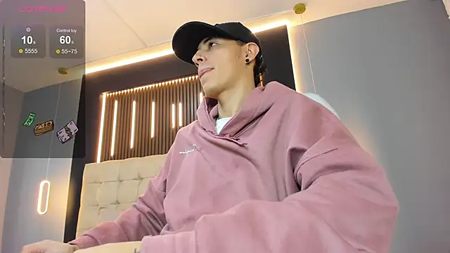 Snapshot of Lobo_17_ chatting on March 2026 03:50:01 AM Lobo 17 online show from March 2026 03:50:01 AM