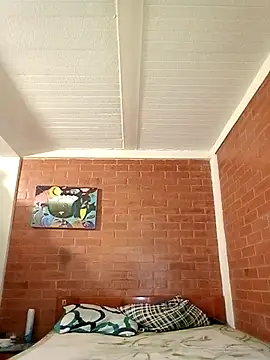 Snapshot of johan70sexy chatting on October 2025 07:56:02 PM johan70sexy online show from October 2025 07:56:02 PM