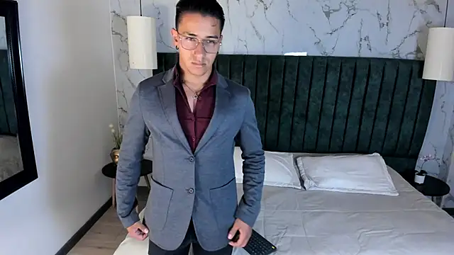 Snapshot of Andy_Joy_ chatting on September 2025 11:58:01 AM Andy Joy online show from September 2025 11:58:01 AM