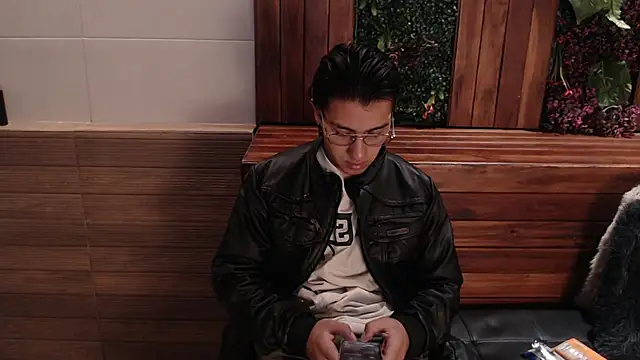 Snapshot of Andy_Joy_ chatting on October 2025 11:16:01 AM Andy Joy online show from October 2025 11:16:01 AM