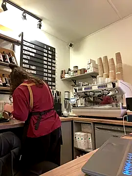 cinnabon  online show from October 2025 12:37:01 PM