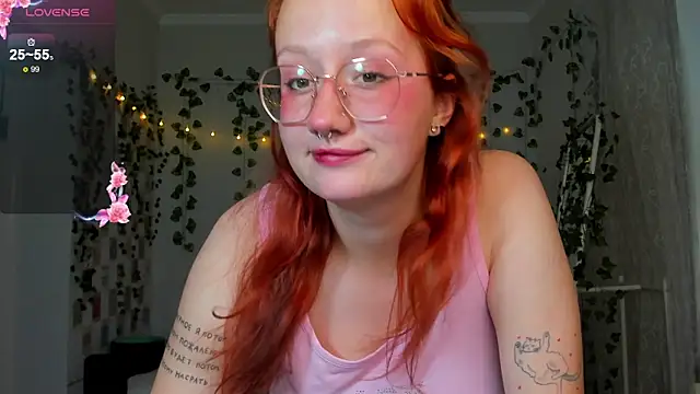 Snapshot of KrisTyBooBsin chatting on September 2025 10:53:02 AM KrisTyBooBsin online show from September 2025 10:53:02 AM