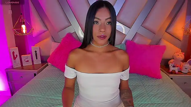 Snapshot of Amber_villalobos_ chatting on January 2026 12:48:01 AM Amber villalobos online show from January 2026 12:48:01 AM